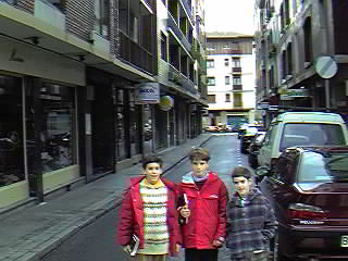 c/ Artecalle (hacia la c/ Gobela)