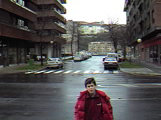 c/M�ximo Agirre, hacia el Muelle Tom�s Olabarri y el Puente Colgante.