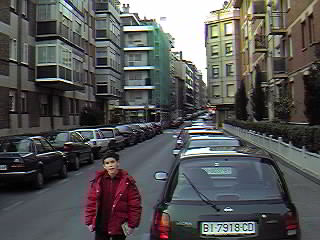 c/ Bidebarrieta hacia la c/ Gobela.