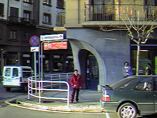 Hacia el inicio de la c/ Mayor.