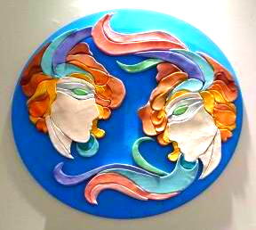 Dos amores hogare�os...