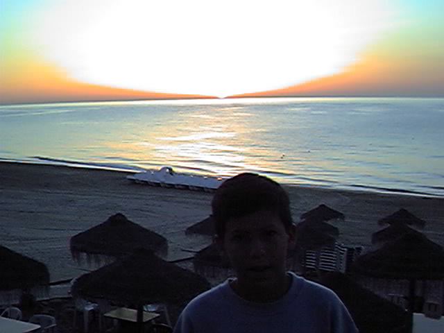 Escenas en MIL PALMERAS. Verano del 99.