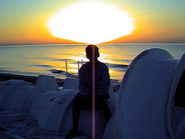 Escenas en MIL PALMERAS. Verano del 99.