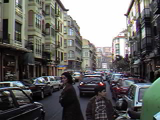 c/ Las Mercedes, hacia la iglesia.